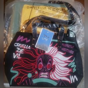 Danielle Nicole Disney Villians Cruella Deville Mini Tote Bag